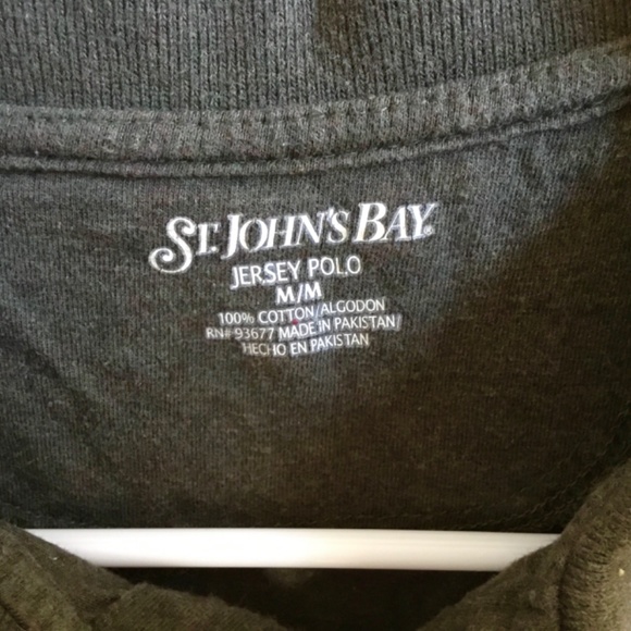 St. john’s Shirt - Picture 3 of 3